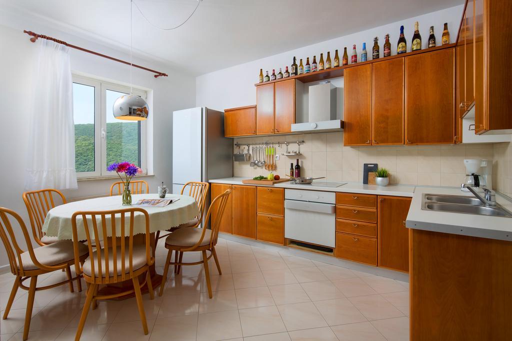 Ana Apartment Рабац Екстер'єр фото